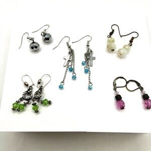 Assorted Earring Beaded Pink Blue green black white beads Wearable Earrings